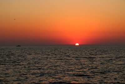 закат над Черным морем в Сочи